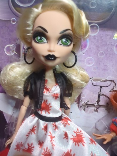 Monster High ~ Skullector ~ Chucky and Tiffany Doll - With Mattel Box - Picture 6 of 23