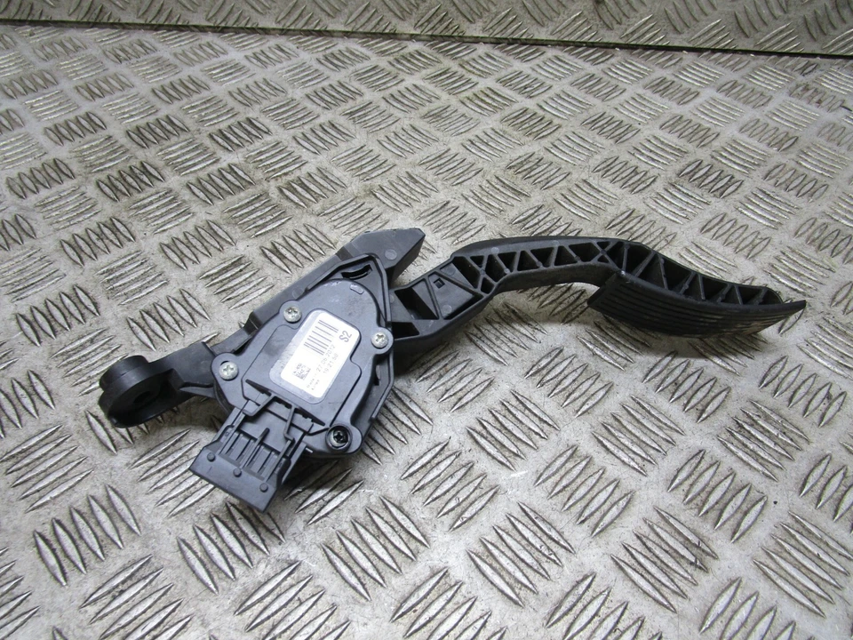 Kia Rio G4La 2012 3 puertas acelerador pedal 32700-1rxxx fabricante de equipos originales Foto 2 de 4