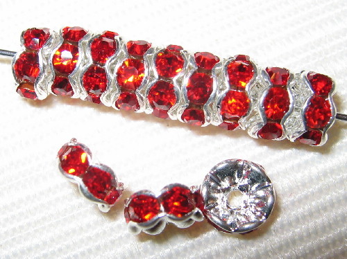 20 Swarovski Rhinestone Rondelles 6mm Silver / Ruby SR617 - Picture 1 of 1