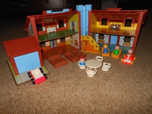 fisher price tudor house