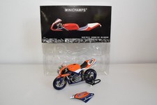 B81 1:12 MINICHAMPS 122 021200 DUCATI 998 F 01 WSB 2002 HODGSON TEAM HM PLANT MB