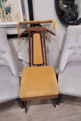 Mid-Century Modern Valet Chair Mustard in Style of Fratelli Reguitti