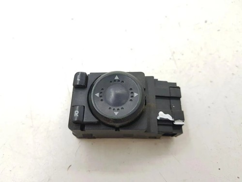 VW PASSAT Variant B5 3B5 Spiegeleinstellschalter 3B1959565 1.80 Petrol 34817292