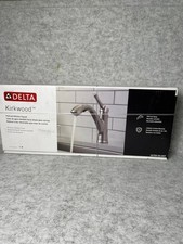 Delta Kirkwood Pull-out Kitchen Faucet 16700-SS-DST