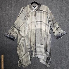 Worth New York Womens Size M / L Animal Print 100% Silk Button Down Lagenlook