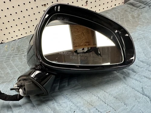 2018-2020 KIA STINGER RIGHT SIDE DOOR REAR VIEW MIRROR W/ CAMERA CHROME OEM