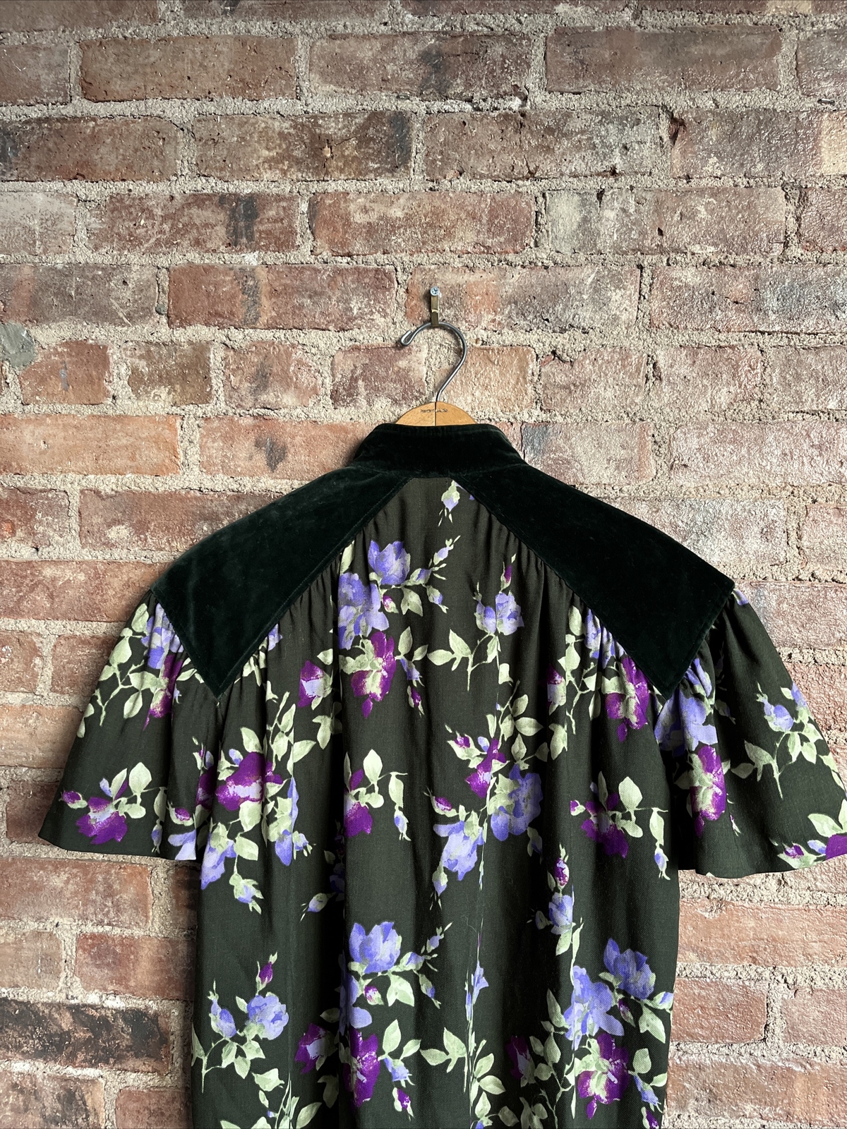 Mini abito da donna vintage Saint Laurent Rive Gauche taglia 40 floreale Francia