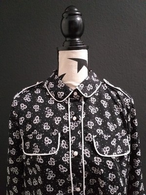 AXARA   BLUSE   L   SCHWARZ   WEIß   HEMD   BLUMEN   125   