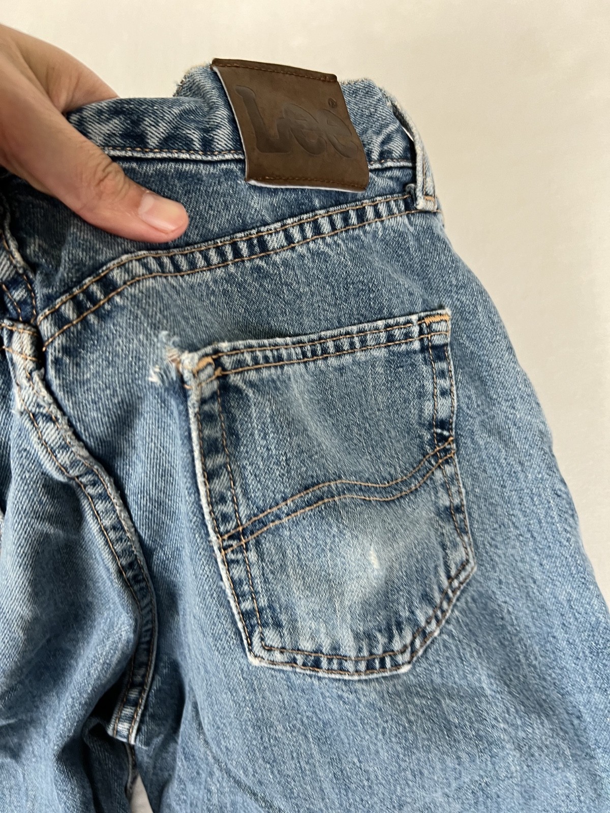 Vintage Lee Blue Denim Jeans Size 30x32 Relaxed Fit Straight Leg READ thumbnail 8