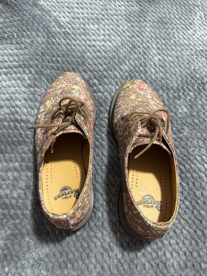 Zapatos con cordones Dr. Martens Oxford para mujer marrón floral talla 5 Foto 2 de 4