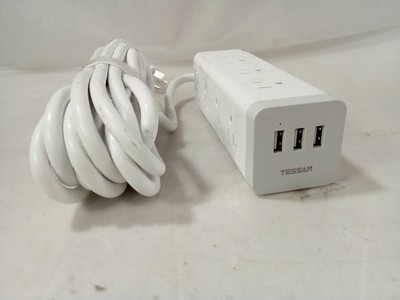 Tessan TS-CUBE09 Outlet Charger and Cord, White