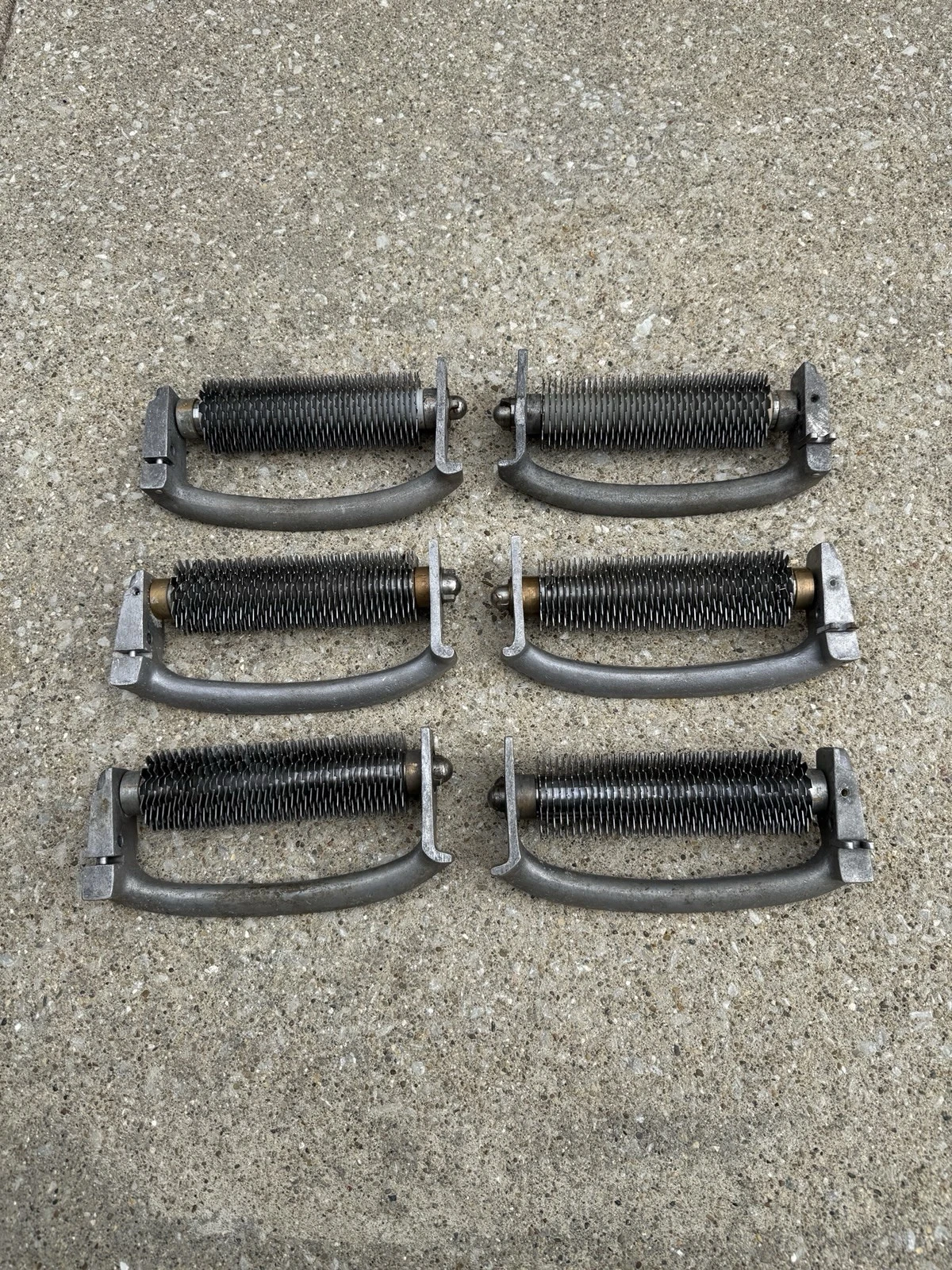 Hobart 400 401 403 Front/Back Roller Blades Meat Tenderizer Steak Cuber Lot of 6
Opens in a new wind