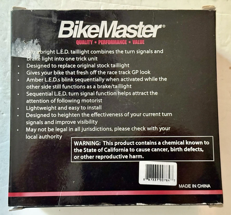 Luz trasera LED integrada BikeMaster señal de giro transparente Katana 600 y 750 03-06 Foto 2 de 4