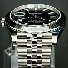 Rolex Datejust 41 on Jubilee | Ref. 126300 | Blue Stick Dial | 2024 | Full Set 4