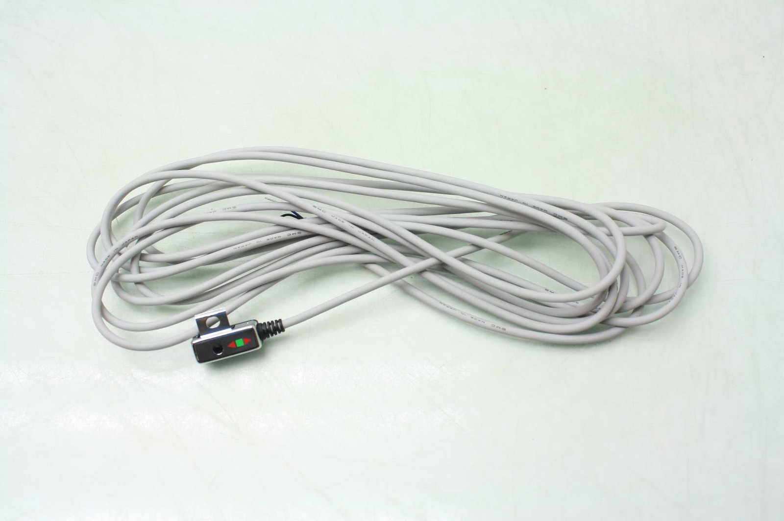 SMC D-F5PW 3-Wire Solid State Cylinder Auto Limit Switch Proximity Sensor 24V
