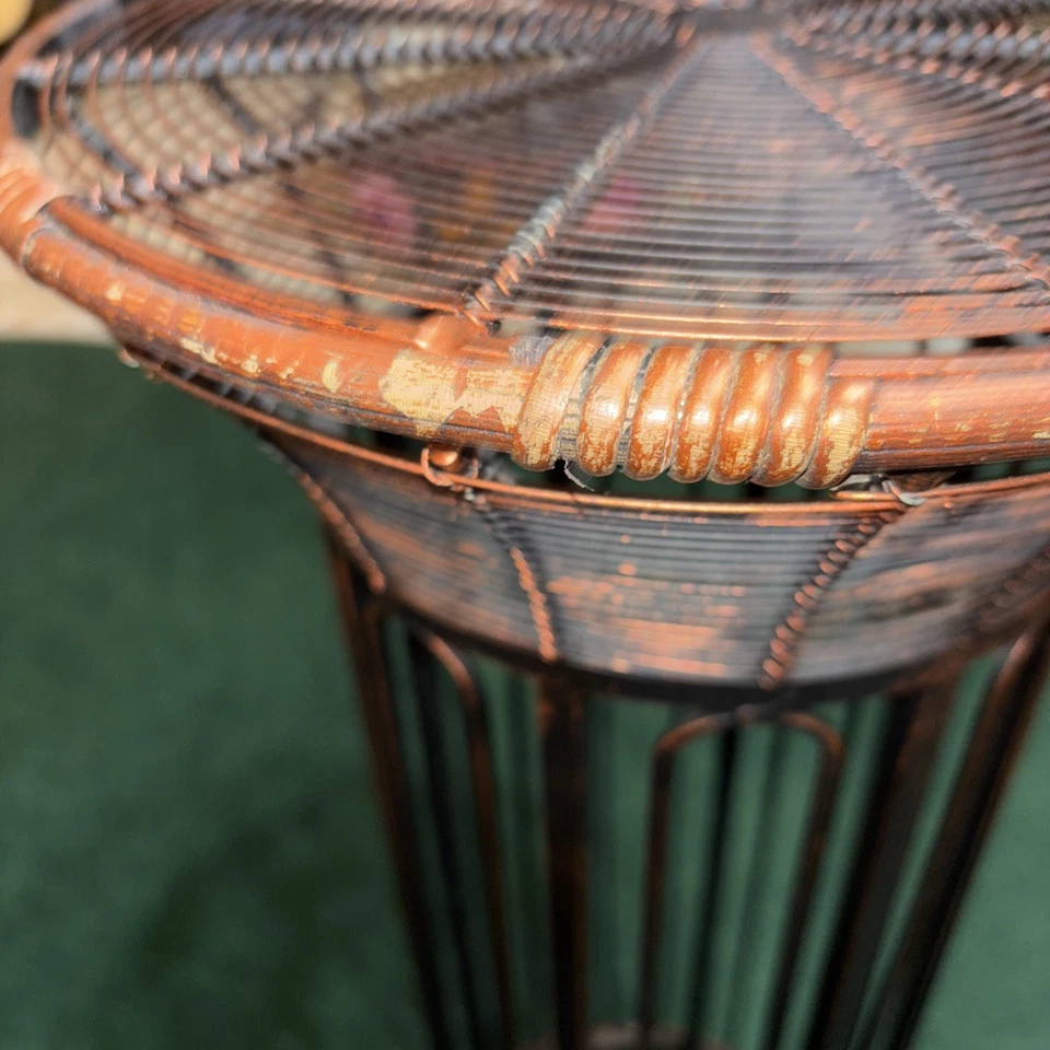 Suporte de planta de metal VNT ferro forjado suporte de flor em pé pré-amado MCM - Imagem 4 de 4