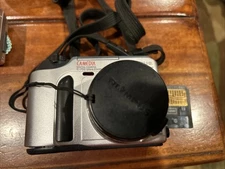 Olympus CAMEDIA C-700 Ultra Zoom 2.1MP Digital Camera W/ 8 MB Storage Card WORKS