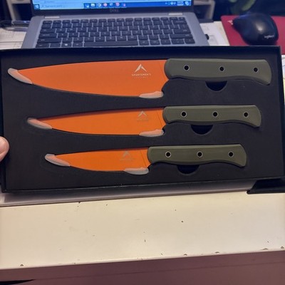 NEW-Sportsmen s Alliance 3 pc Knife Set-4'' Paring, 5.5 Utility & 6.5  Chef w/Box