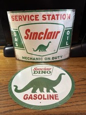 Sinclair Gas+Oil Dino 11.5&rdquo;x14.5&rdquo;Rolled Form Metal Sign+11.5&rdquo;Dia. Embossed Sign