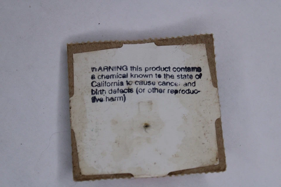 Original vintage Fox R/C Long glow plug, new old stock. Designed for .19–.60 siz - Image 2 of 2