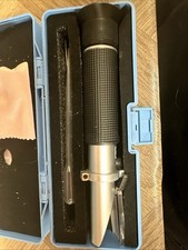 Salinity Refractometer - 0-100% Saltwater aquariums - Reef Coral Aquariums. 