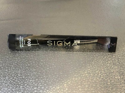 SIGMA Beauty High Checkbone Highlighter F03 Make up Pinsel