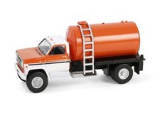 1984 Chevrolet C-70 Fertilizer Truck – Red 1:64 Scale Model - Greenlight 45190A