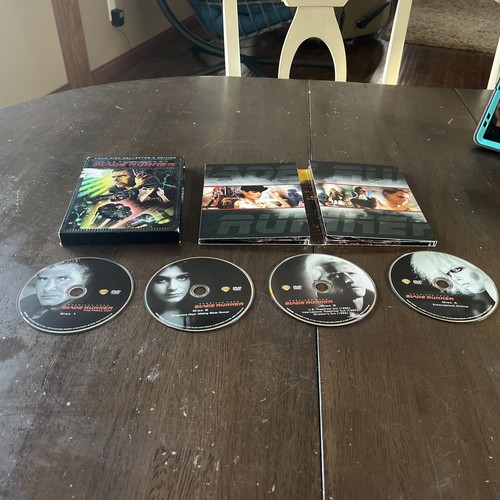 Blade Runner Four-Disc Collectors Edition DVD With Harrison Ford - Picture 1 of 22