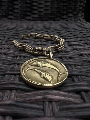 Van Cleef & Arpels Vintage JUMBO 1970s Pisces Zodiac Medallion 18K Gold Rare 