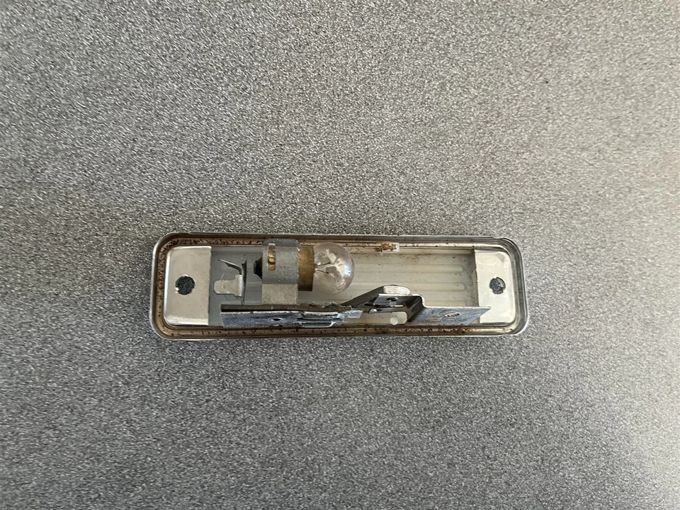 1965 1966 Buick LeSabre Wildcat Electra Map Light Dash OEM 65 66  - Image 3 of 4