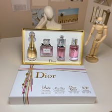 Women  s Holiday Perfume Gift Set   Luxury Fragrance Collection 4 PCS   Eau de Pa