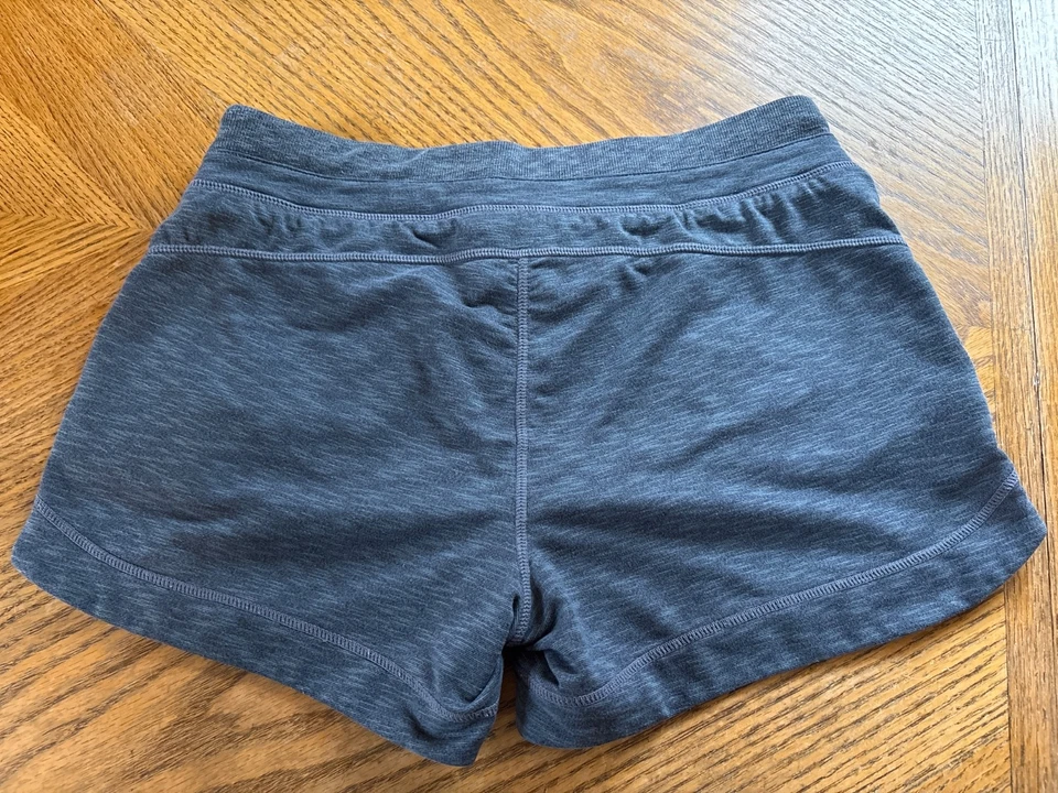 Pantalones Cortos ATHLETA Terry Techie Pull On Pantalones Cortos para Sudar Bolsillos Cordón Pequeños (grises) Foto 2 de 4