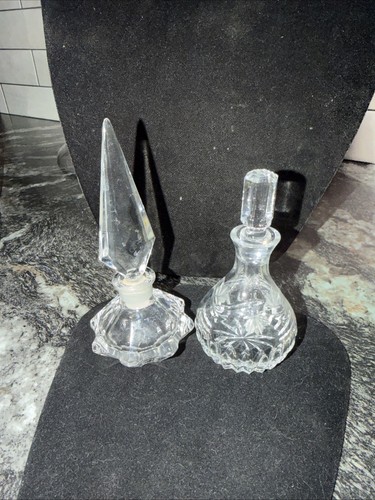 Small Etched Glass Perfume Bottles (2) - 第 2/3 張圖片