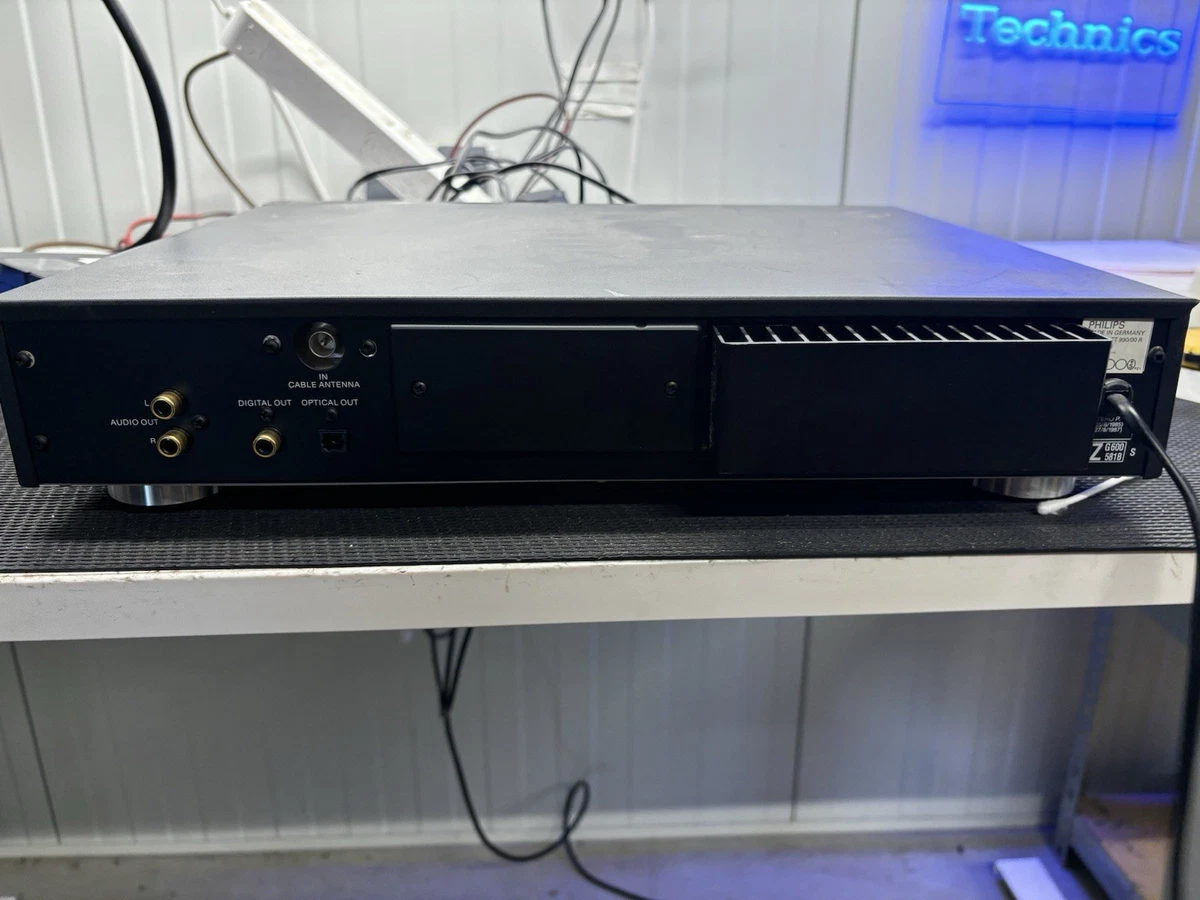 Philips FT990 Digital Audio Satellite Tuner - ¡Leer!