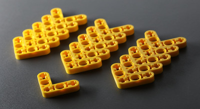 LEGO Technic: 16x Liftarm Modified Bent Thin, Winkel, gelb