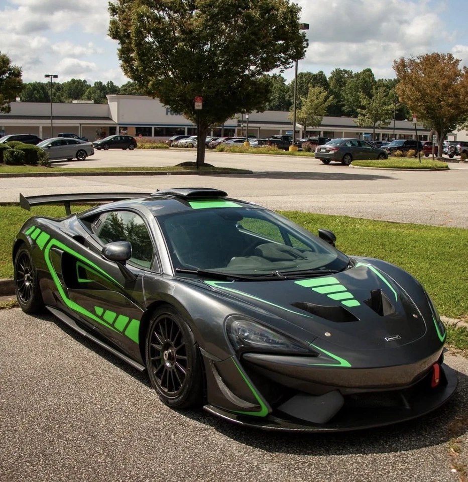 McLaren 570GT GT4 2019 Foto 3 de 4