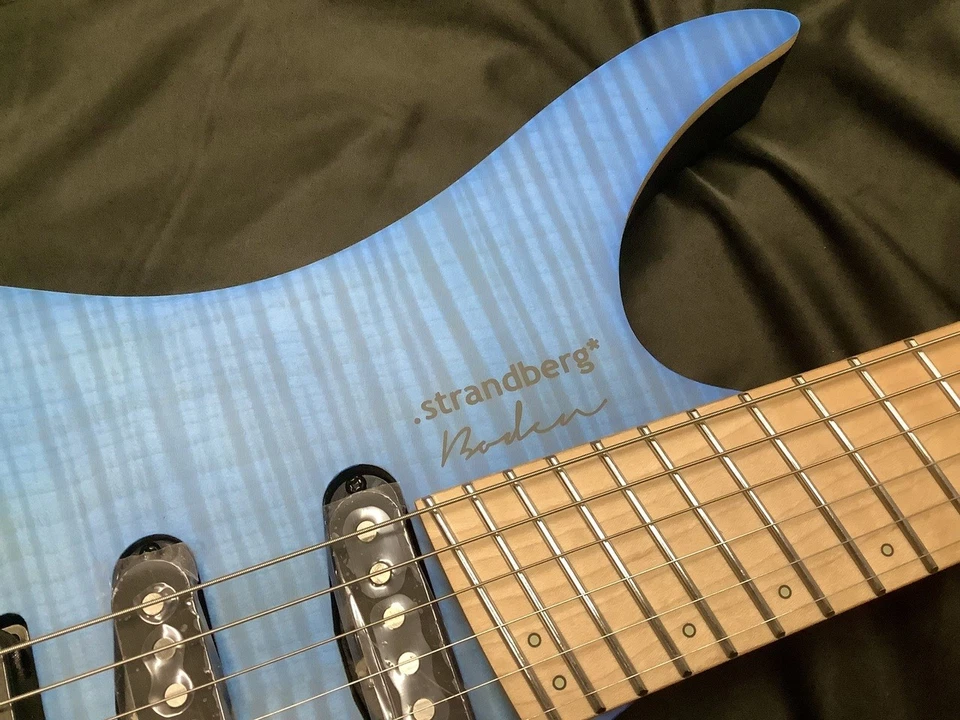 Guitarra Eléctrica Nueva Strandberg Boden Standard NX 6 Azul Trémolo () Foto 3 de 4