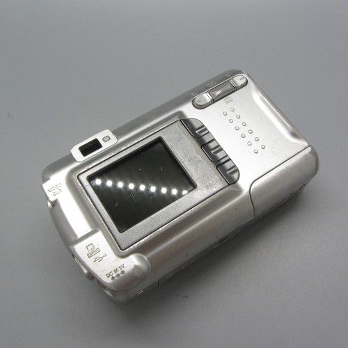 Fujifilm Digital Camera FinePix A330 3.2MP Silver Tested - Picture 6 of 9