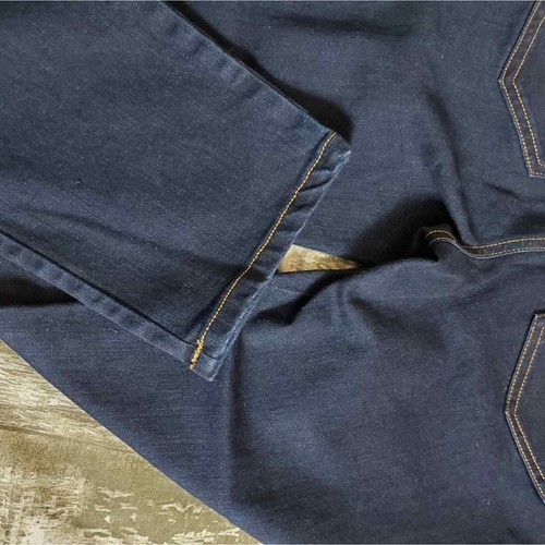 GLORIA VANDERBILT Women's Petite AMANDA Dark Wash Petite Straight Leg Jeans 8P - Picture 3 of 15