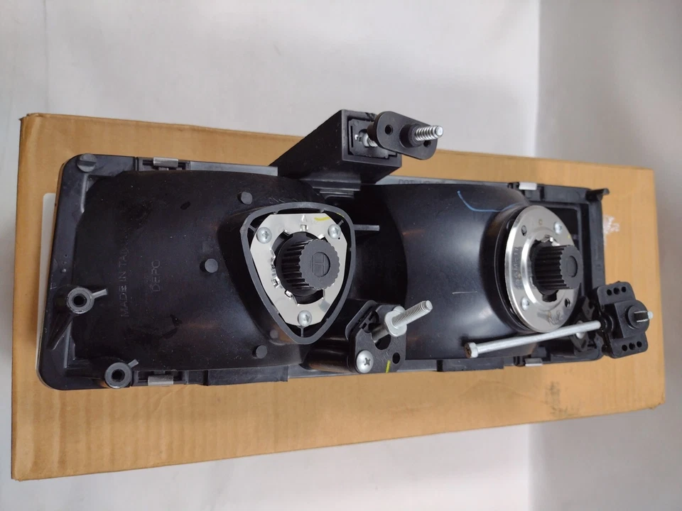 Faro lateral de pasajero GM 1995-2005 genuino OEM GM Chevrolet Astro 16524092 Foto 4 de 4