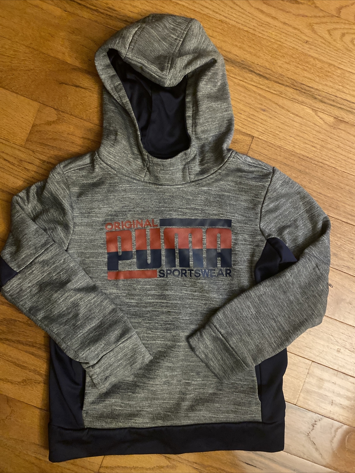 puma original sportswear hoodie