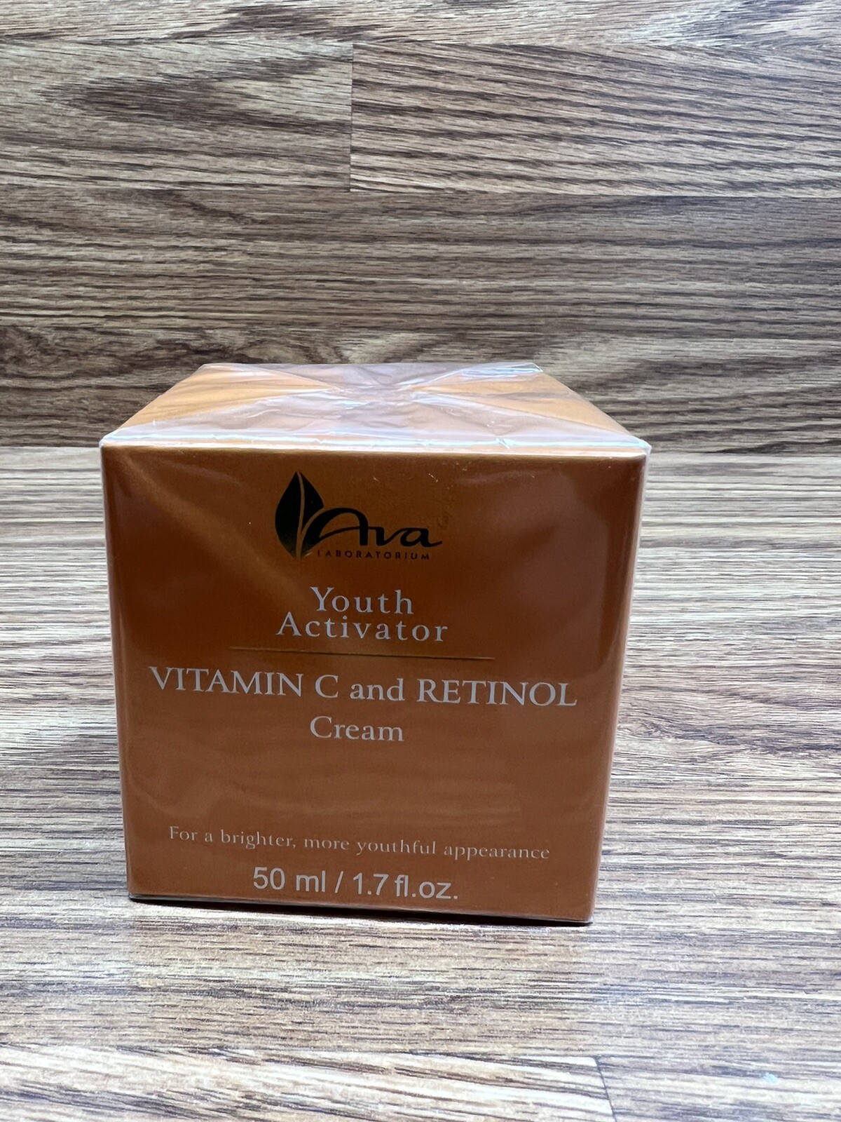 Ava Youth Activator Vitamin C and Retinol Cream 50 Ml / 1.7 Oz Rs8 for