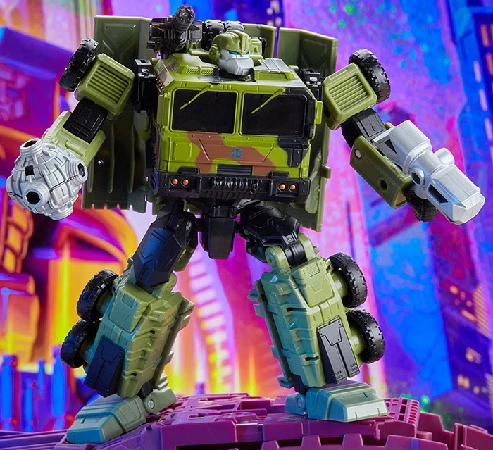 Prime Universe Bulkhead | Transformers Generations Legacy Wreck N Rule Collectio - Image 3 of 4