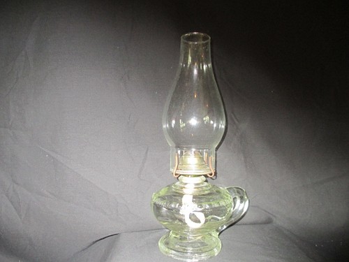 Antique Vintage Glass Globe Round Glass Base Oil Lamp - Picture 2 of 3