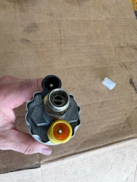 Bomba de combustible eléctrica Bosch 69593 Foto 2 de 3