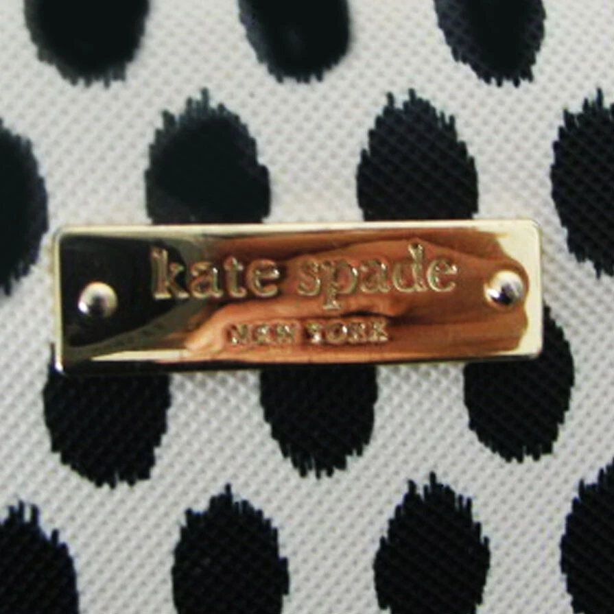 Nuevo Kate Spade Blanco y Negro Lunares Computadora Portátil Estuche Acolchado Cremallera Foto 4 de 4