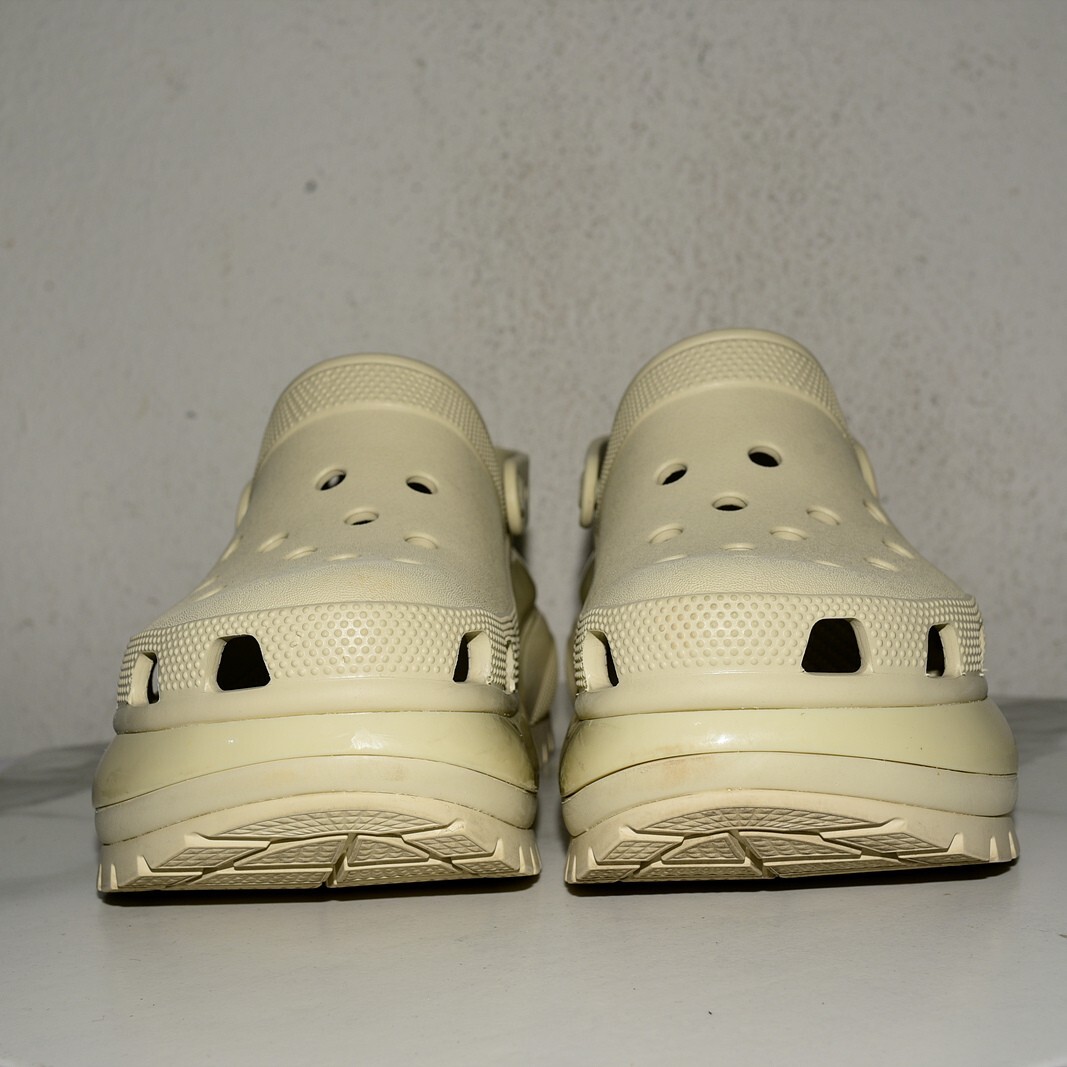 Crocs Mega Crush Clog Bone Men 7/ Women 9 | eBay