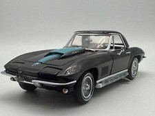 Franklin Mint 1967 Chevrolet Corvette, Black & Blue, 1:24, Excellent, Boxed