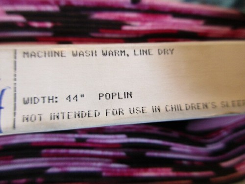Robert Kaufman Tahitian Nights BY THE YARD PINK AND RED - Picture 8 of 9