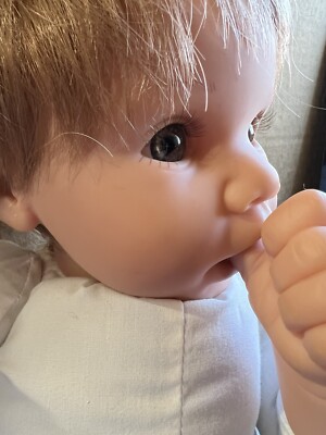 1999 Lee Middleton Doll By Reva Thumb Sucker Limited Edition